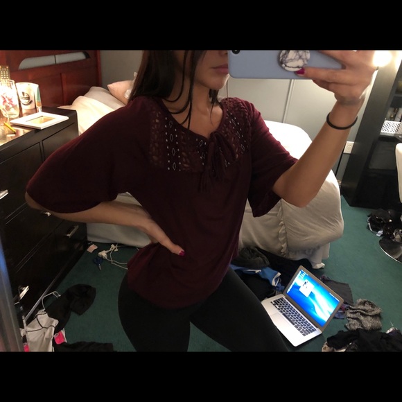 Maroon top - Picture 1 of 2